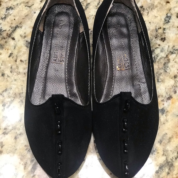 Shoes - Picture 2 of 2